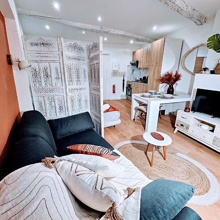 Studio Aux Pieds Des Parfumeries Grasse Luaran gambar