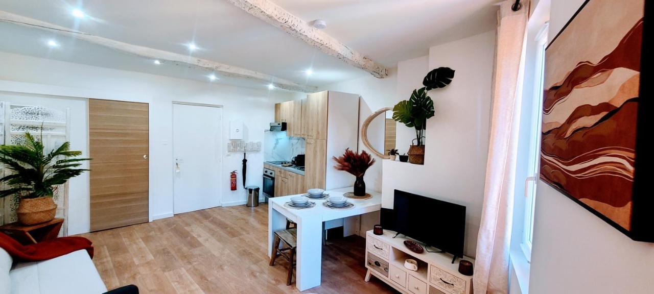 Studio Aux Pieds Des Parfumeries Grasse Luaran gambar