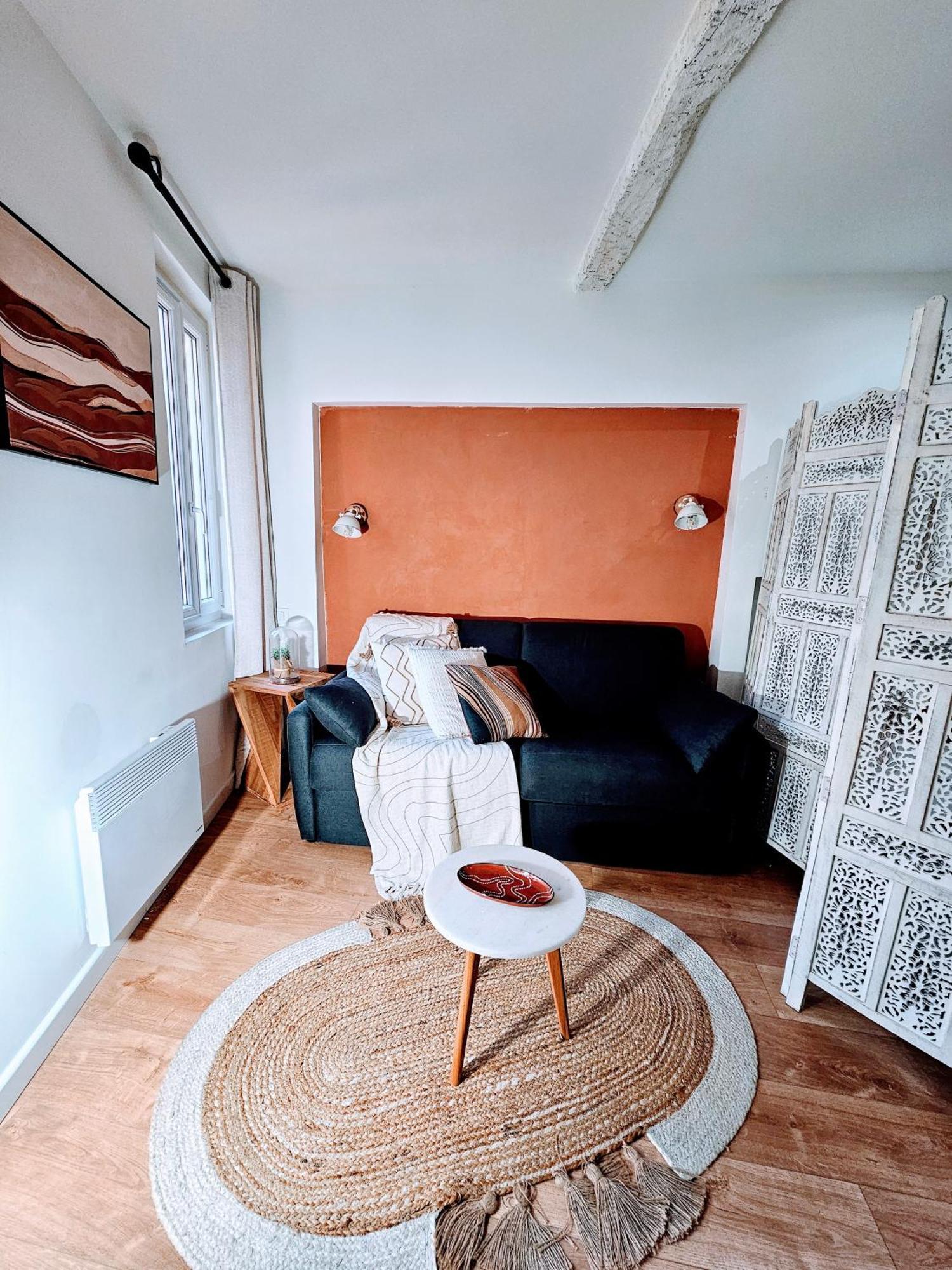 Studio Aux Pieds Des Parfumeries Grasse Luaran gambar